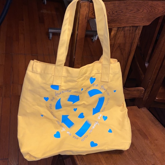 XOXO Brand NWOT Yellow Canvas Tote Bag - Picture 2 of 4